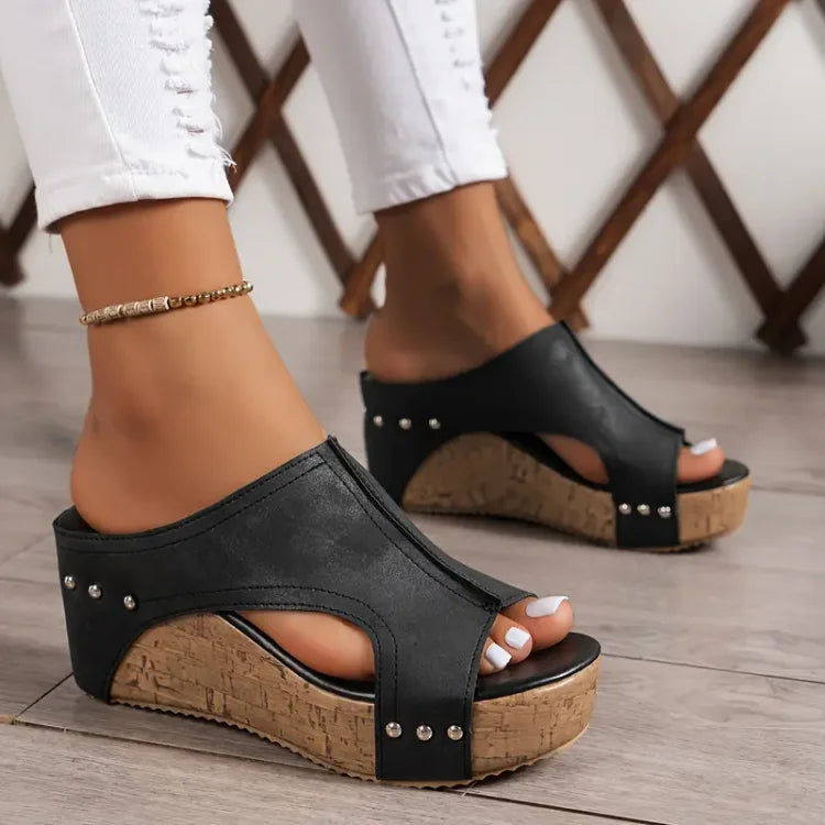 Melissa | Hoogwaardige sandalen met sleehak