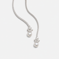 Elegante glanzende ketting met zilveren parels